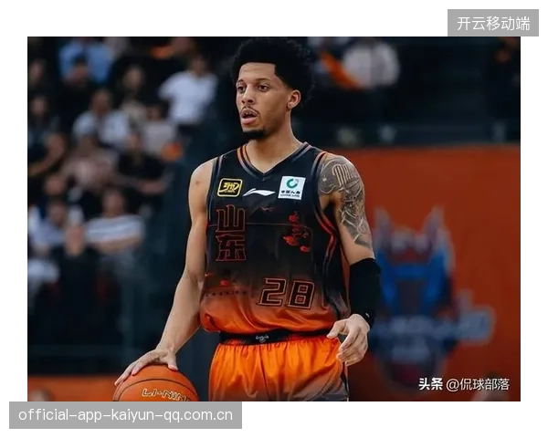 CBA季前赛激战正酣：法尔与威金顿的“14+10”奇迹，同曦与山西的“逆袭之战”背后的故事