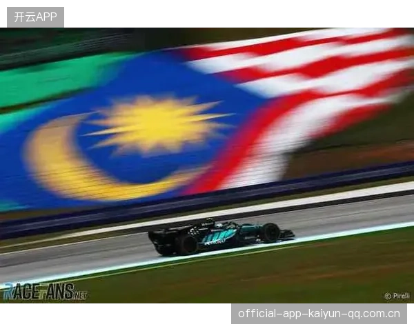 安东内利雪邦领跑车手榜：从赛道到传奇的赛车王者之路
